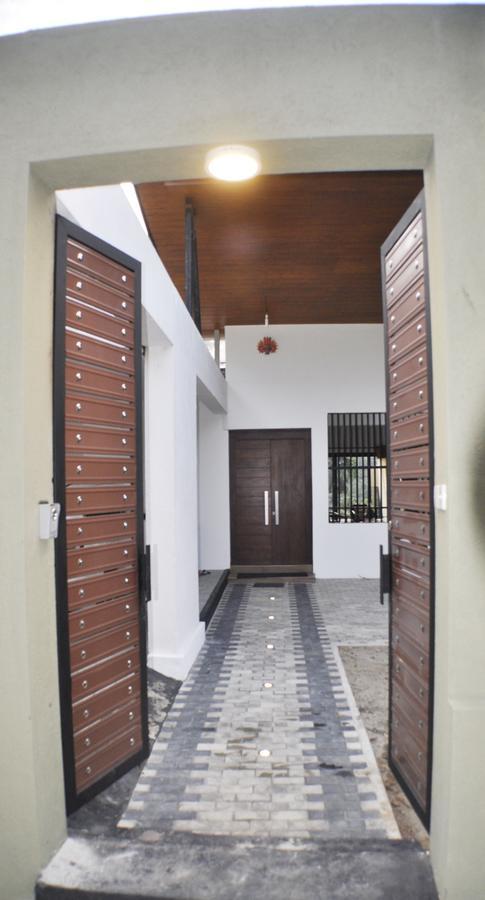 M&M Residence Kandy Exterior foto